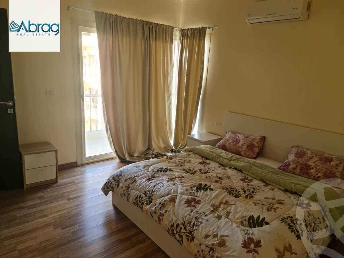 https://aqarmap.com.eg/en/listing/5460265-for-sale-cairo-el-sheikh-zayed-city-compounds-dh-drys