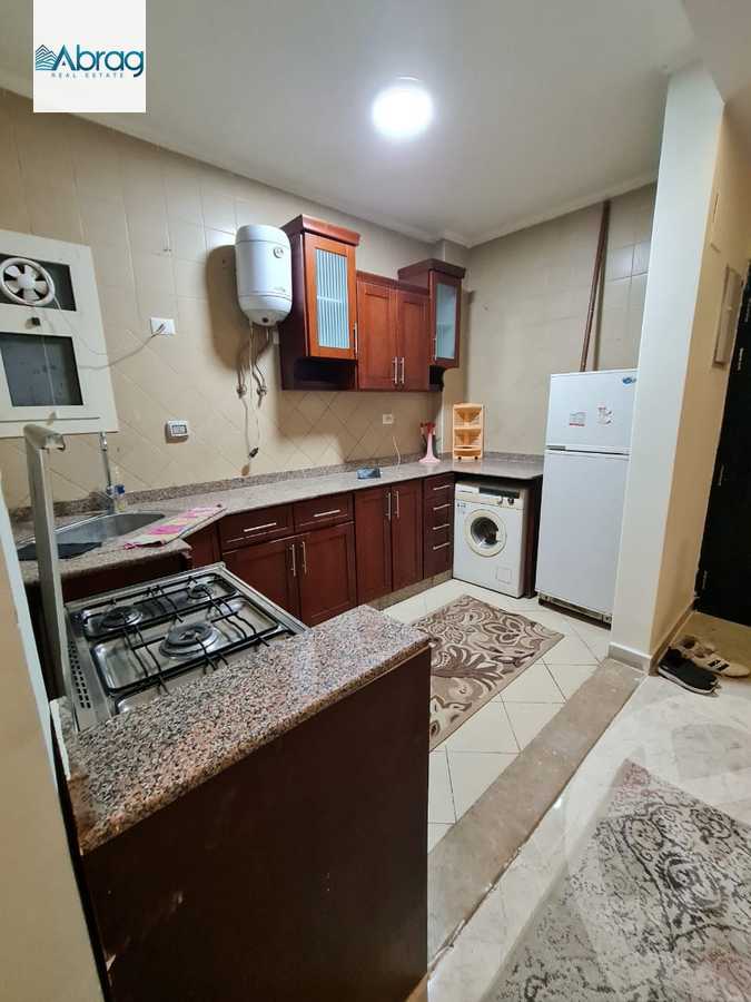https://aqarmap.com.eg/en/listing/5644230-for-rent-cairo-el-sheikh-zayed-city-compounds-dh-drys