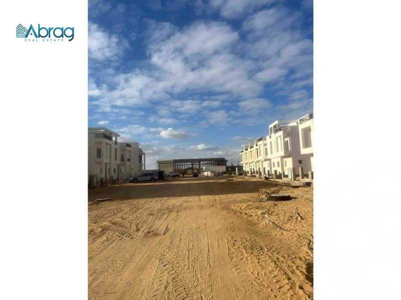 https://aqarmap.com.eg/ar/listing/5647112-for-sale-cairo-el-sheikh-zayed-city-lshykh-zyd-ljdyd-lac-ville-el-gabry-developments