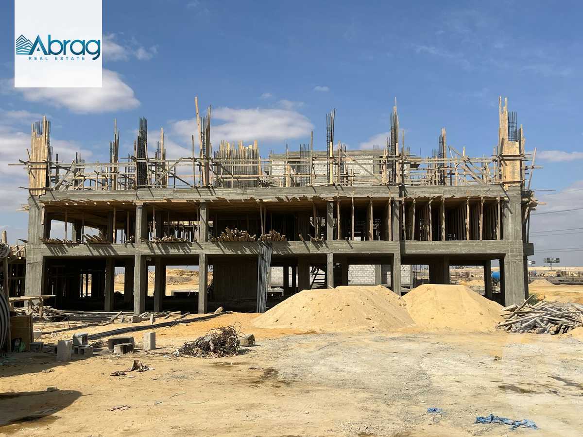 https://aqarmap.com.eg/en/listing/5664868-for-sale-cairo-el-sheikh-zayed-city-lshykh-zyd-ljdyd-de-joya-taj-misr-new-zayed