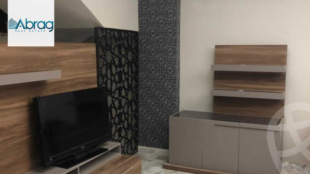 https://aqarmap.com.eg/ar/listing/5686592-for-sale-cairo-el-sheikh-zayed-city-compounds-hadayek-el-mohandiseen