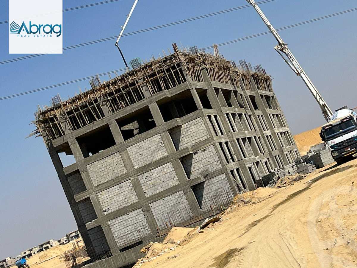 https://aqarmap.com.eg/en/listing/5762628-for-sale-cairo-el-sheikh-zayed-city-lshykh-zyd-ljdyd-de-joya-taj-misr-new-zayed