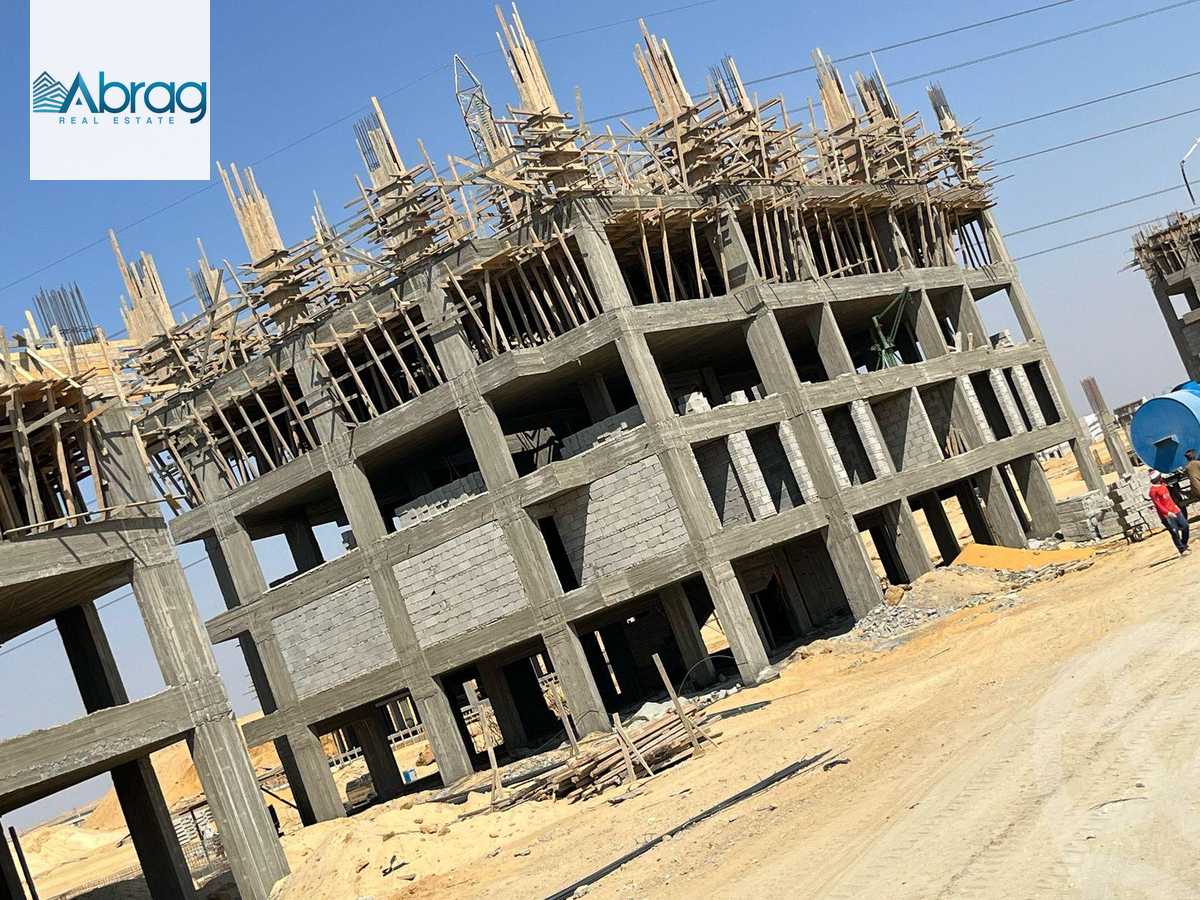 https://aqarmap.com.eg/en/listing/5762628-for-sale-cairo-el-sheikh-zayed-city-lshykh-zyd-ljdyd-de-joya-taj-misr-new-zayed