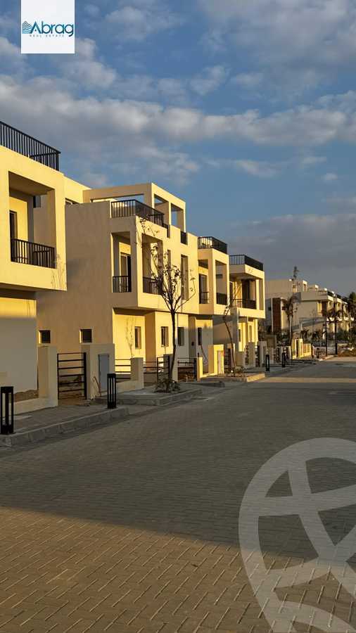https://aqarmap.com.eg/en/listing/5960185-for-sale-cairo-el-sheikh-zayed-city-lshykh-zyd-ljdyd-lac-ville-el-gabry-developments