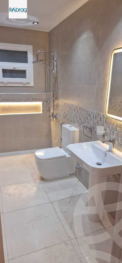 https://aqarmap.com.eg/ar/listing/5964112-for-rent-cairo-el-sheikh-zayed-city-compounds-zayed-regency