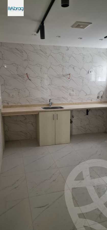 https://aqarmap.com.eg/ar/listing/5964112-for-rent-cairo-el-sheikh-zayed-city-compounds-zayed-regency