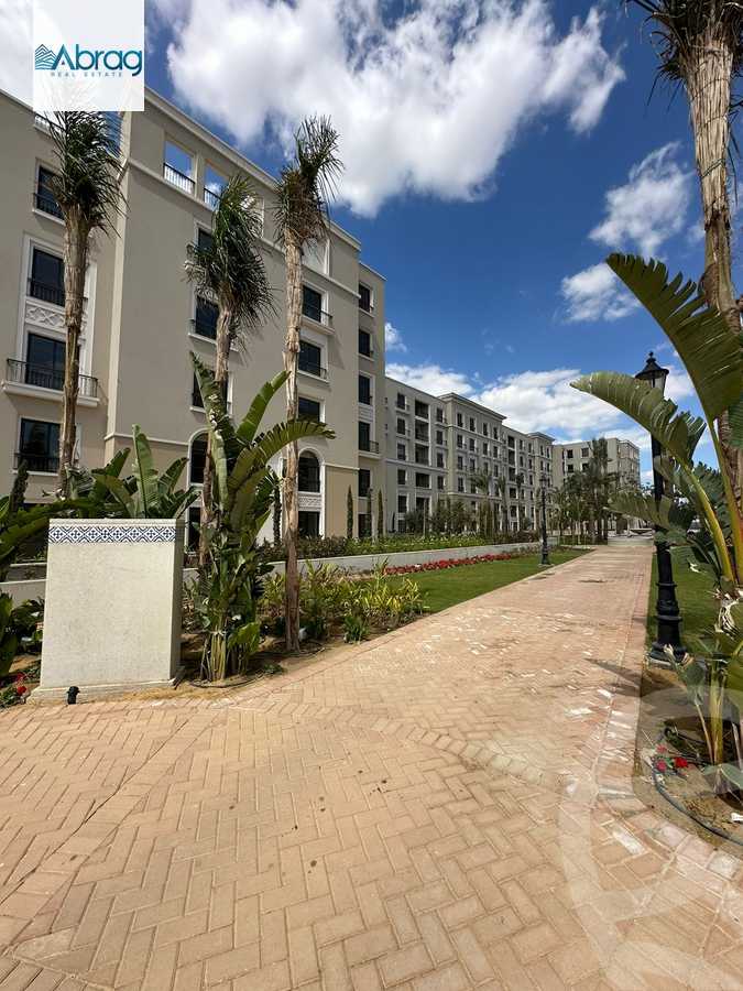 https://aqarmap.com.eg/en/listing/5980402-for-sale-cairo-el-sheikh-zayed-city-compounds-kmbwnd-fyldj-wyst-dr-llttwyr