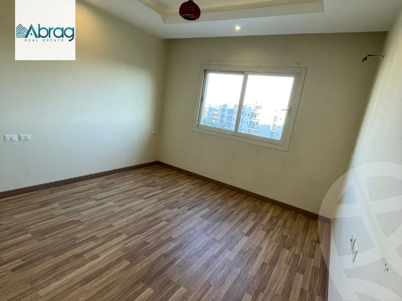 https://aqarmap.com.eg/ar/listing/6082549-for-sale-cairo-el-sheikh-zayed-city-compounds-dh-drys