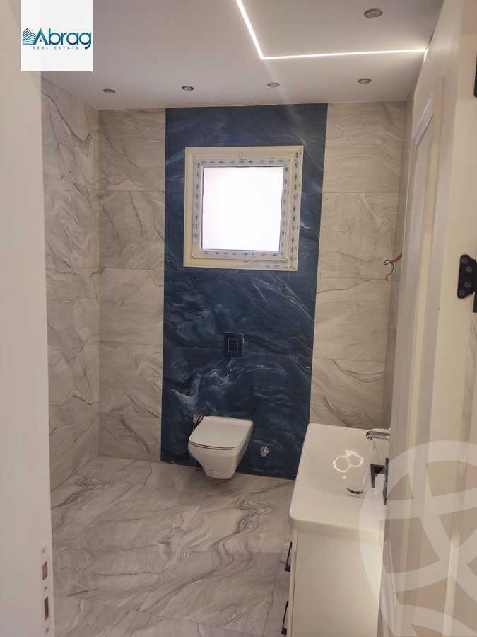 https://aqarmap.com.eg/en/listing/6152169-for-sale-cairo-el-sheikh-zayed-city-compounds-el-khamayel