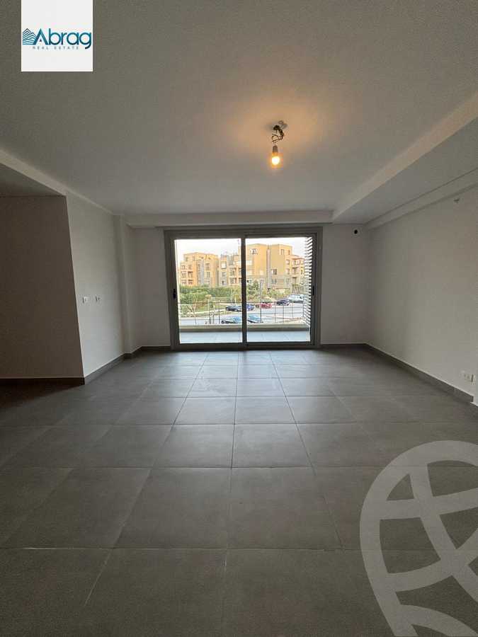 https://aqarmap.com.eg/en/listing/6206552-for-sale-cairo-6th-of-october-compounds-palm-parks