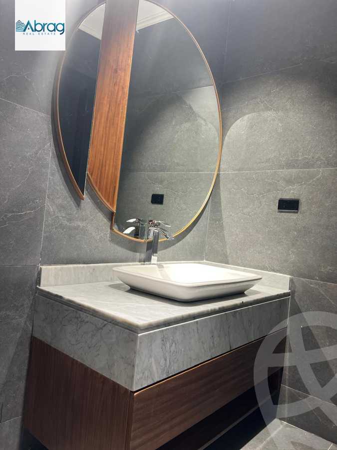 https://aqarmap.com.eg/ar/listing/6235223-for-sale-cairo-el-sheikh-zayed-city-compounds-beverly-hills