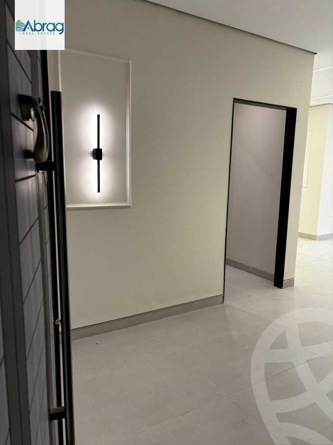https://aqarmap.com.eg/ar/listing/6253421-for-sale-cairo-el-sheikh-zayed-city-compounds-tiamo-city
