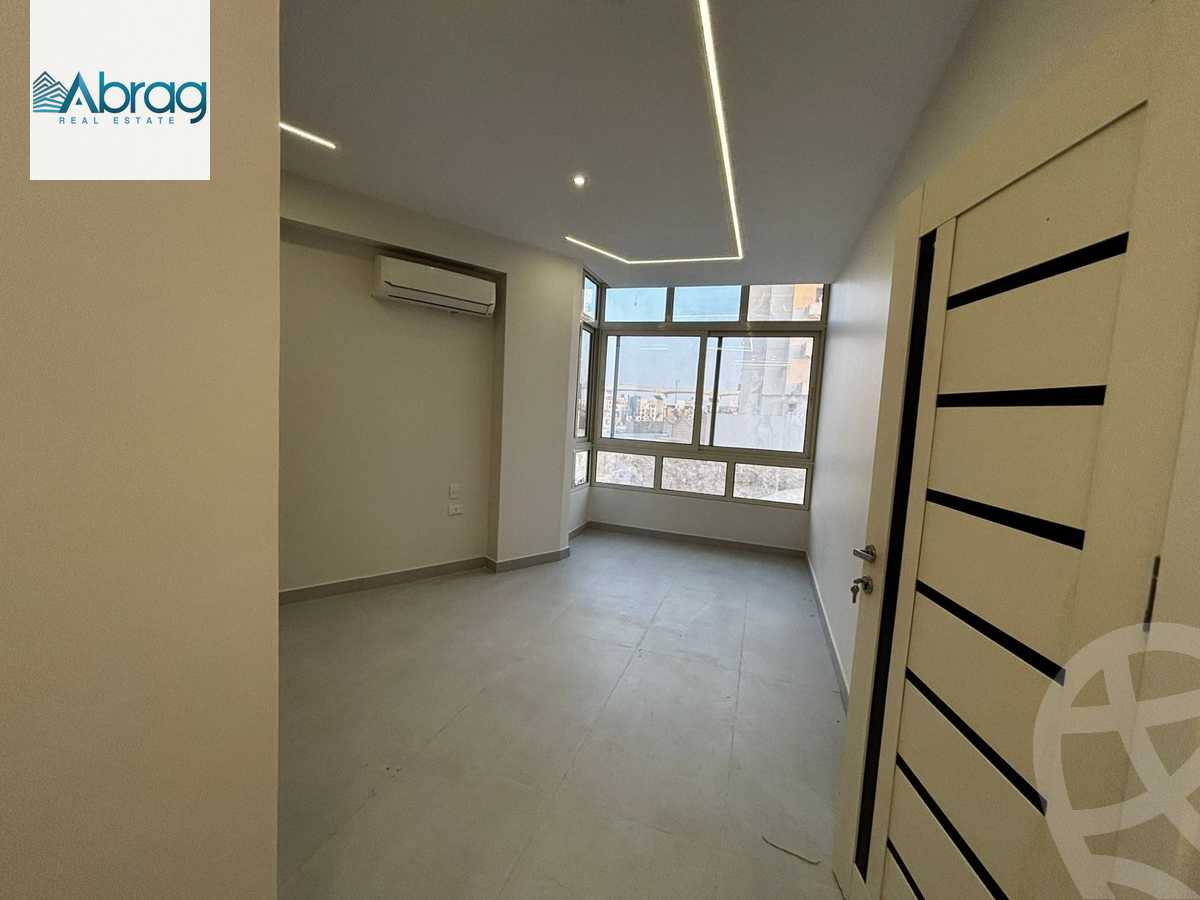https://aqarmap.com.eg/ar/listing/6253421-for-sale-cairo-el-sheikh-zayed-city-compounds-tiamo-city