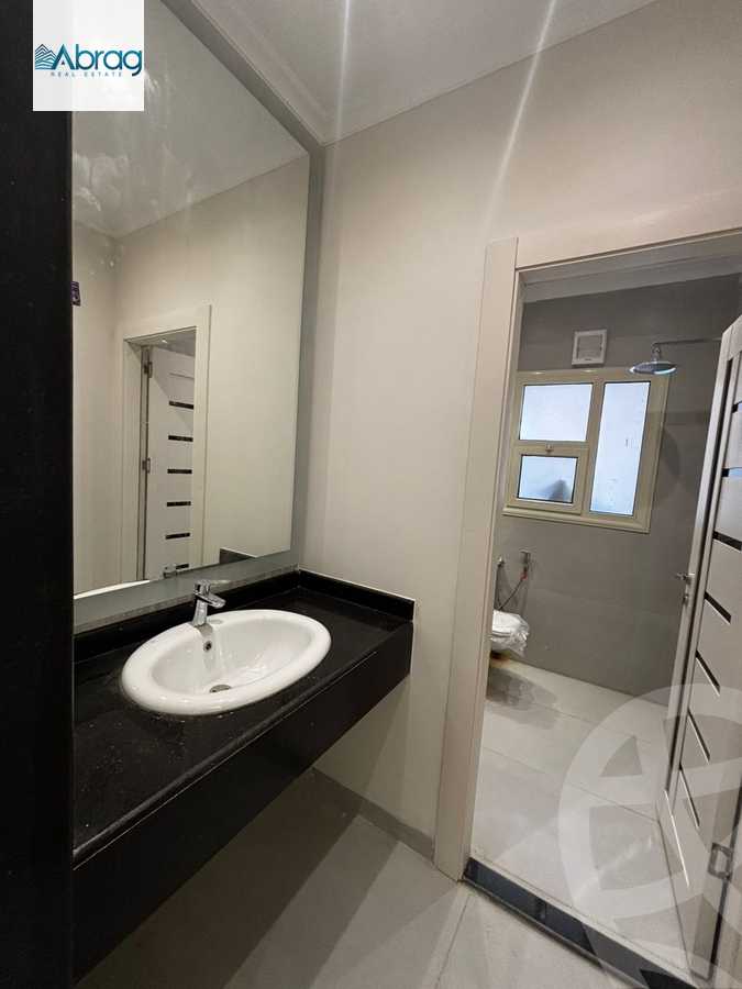 https://aqarmap.com.eg/ar/listing/6253421-for-sale-cairo-el-sheikh-zayed-city-compounds-tiamo-city