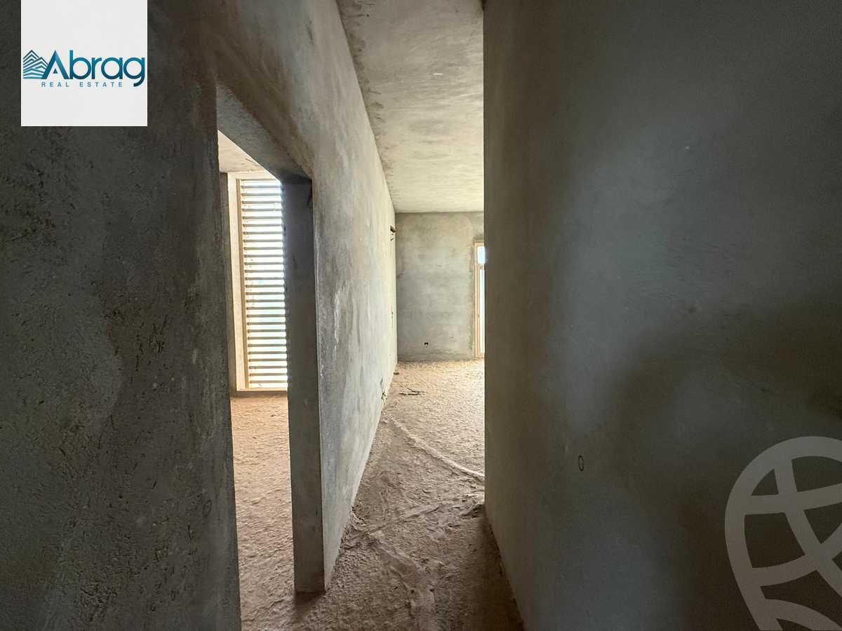 https://aqarmap.com.eg/en/listing/6261718-for-sale-cairo-el-sheikh-zayed-city-compounds-kmbwnd-ljry-swdyk