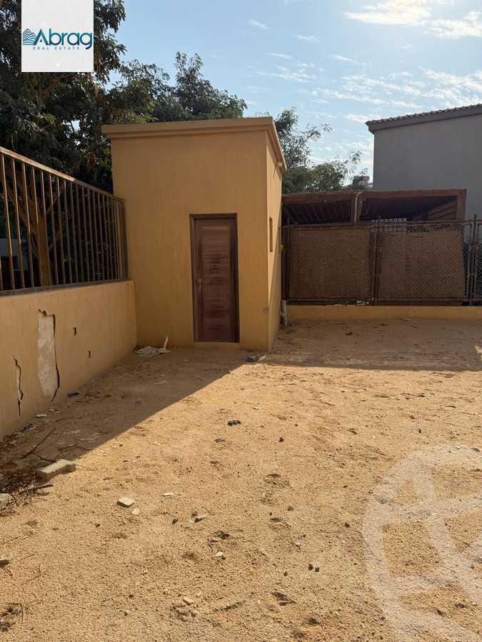 https://aqarmap.com.eg/en/listing/6261718-for-sale-cairo-el-sheikh-zayed-city-compounds-kmbwnd-ljry-swdyk