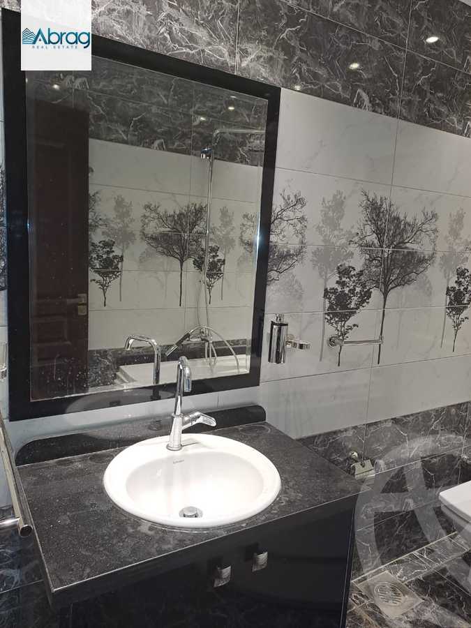 https://aqarmap.com.eg/en/listing/6261864-for-sale-cairo-el-sheikh-zayed-city-compounds-continental-gardens