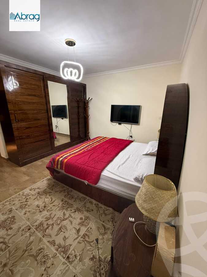 https://aqarmap.com.eg/en/listing/6279432-for-sale-cairo-el-sheikh-zayed-city-compounds-jn-zyd