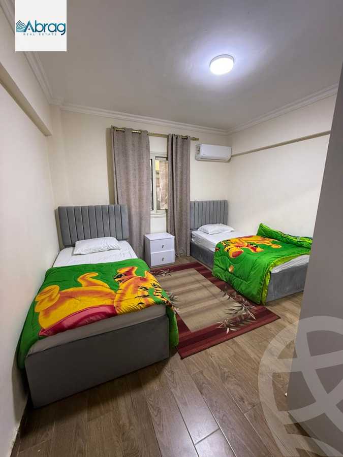 https://aqarmap.com.eg/en/listing/6279432-for-sale-cairo-el-sheikh-zayed-city-compounds-jn-zyd
