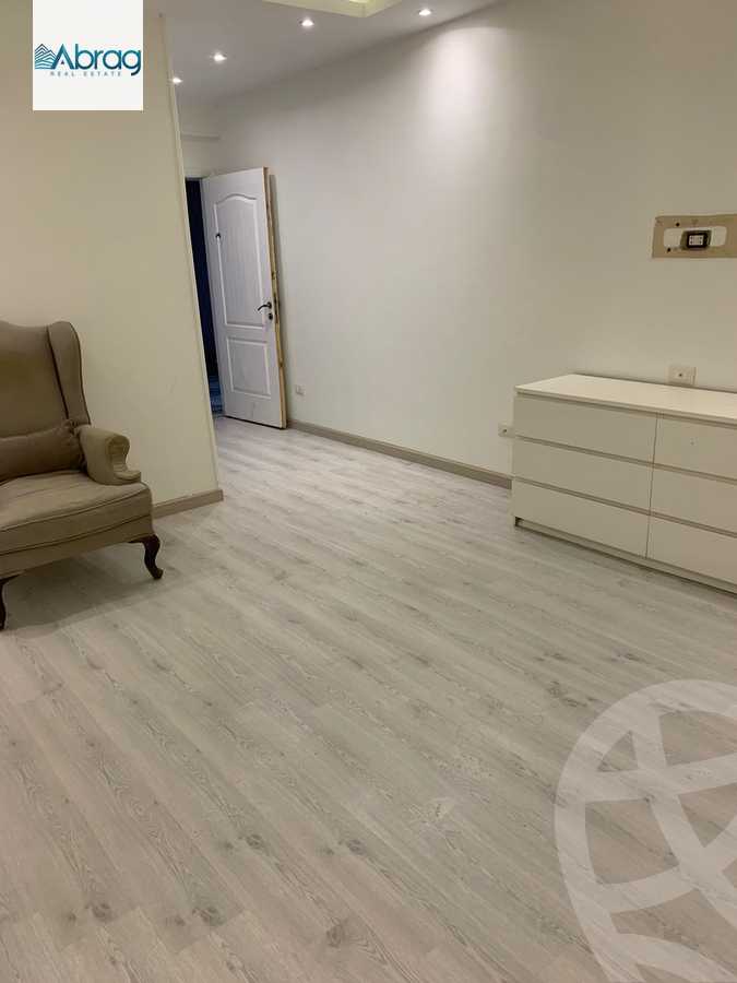 https://aqarmap.com.eg/ar/listing/6280488-for-sale-cairo-el-sheikh-zayed-city-compounds-beverly-hills