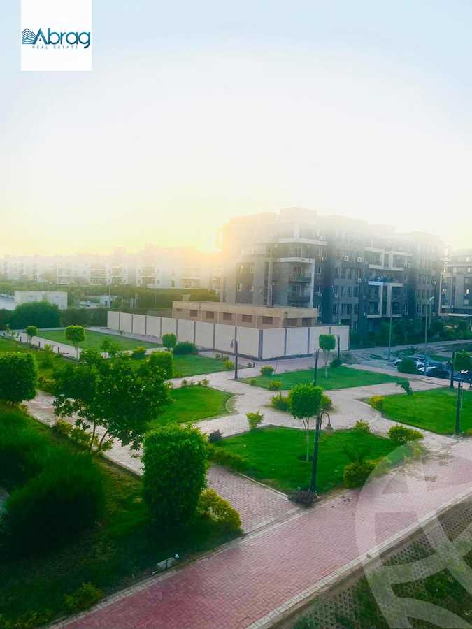 https://aqarmap.com.eg/en/listing/6427179-for-sale-cairo-el-sheikh-zayed-city-compounds-dr-msr