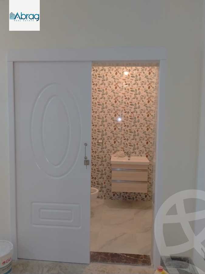 https://aqarmap.com.eg/en/listing/6430822-for-sale-cairo-el-sheikh-zayed-city-el-hay-elsabeaa-lhy-lsb