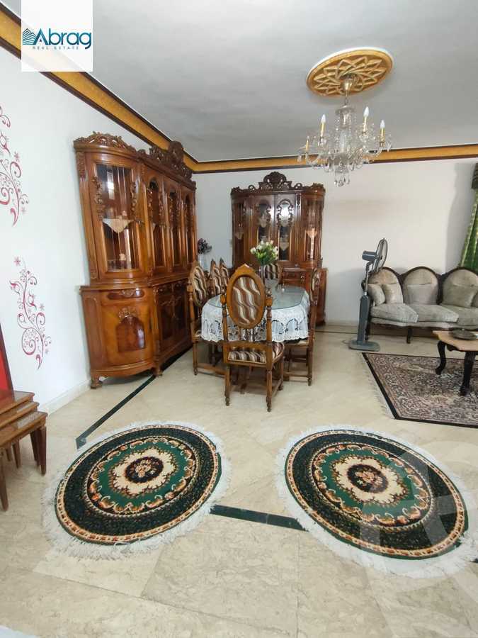 https://aqarmap.com.eg/en/listing/6521312-for-sale-cairo-el-sheikh-zayed-city-compounds-zayed-2000