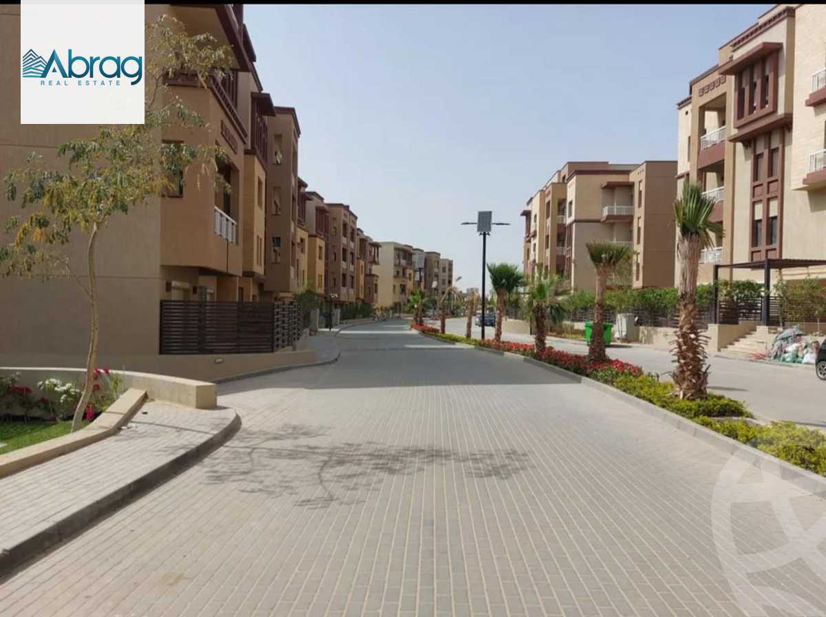 https://aqarmap.com.eg/en/listing/6551280-for-sale-cairo-6th-of-october-compounds-october-plaza