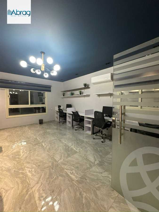 https://aqarmap.com.eg/en/listing/6576113-for-sale-cairo-el-sheikh-zayed-city-el-hay-elthamen-lhkm