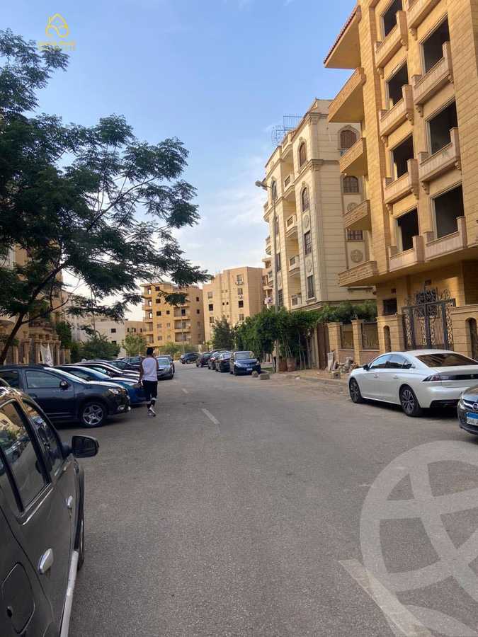 https://aqarmap.com.eg/en/listing/4028518-for-sale-cairo-new-cairo-north-investors-el-shaheed-ismail-al-faki-st
