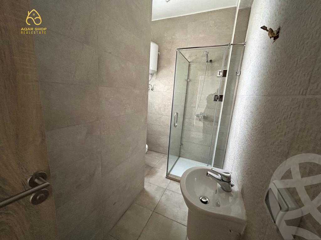 https://aqarmap.com.eg/en/listing/4032212-for-rent-cairo-new-cairo-compounds-fyfth-skwyr-mwl-lmrsm-llttwyr