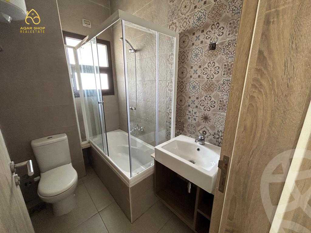 https://aqarmap.com.eg/en/listing/4032212-for-rent-cairo-new-cairo-compounds-fyfth-skwyr-mwl-lmrsm-llttwyr