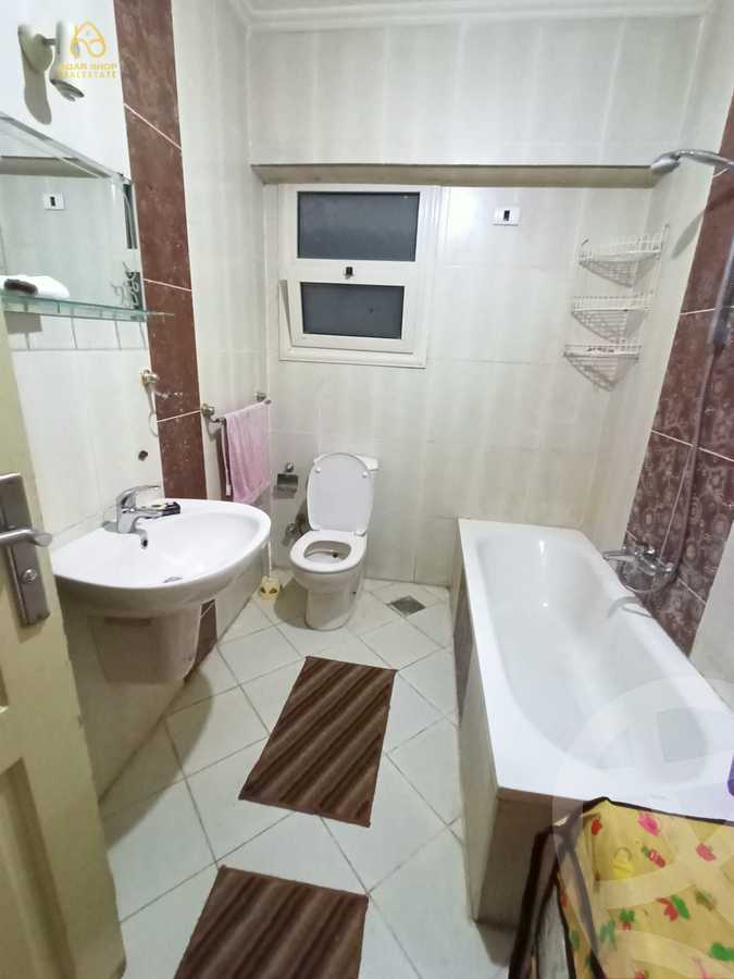 https://aqarmap.com.eg/en/listing/4035136-for-rent-cairo-new-cairo-compounds-ritaj