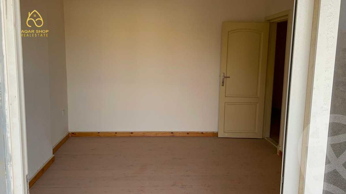 https://aqarmap.com.eg/en/listing/4039169-for-sale-cairo-new-cairo-compounds-ritaj