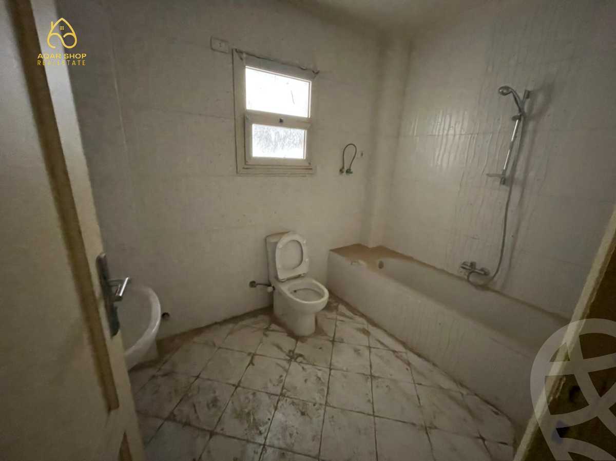 https://aqarmap.com.eg/en/listing/4039169-for-sale-cairo-new-cairo-compounds-ritaj