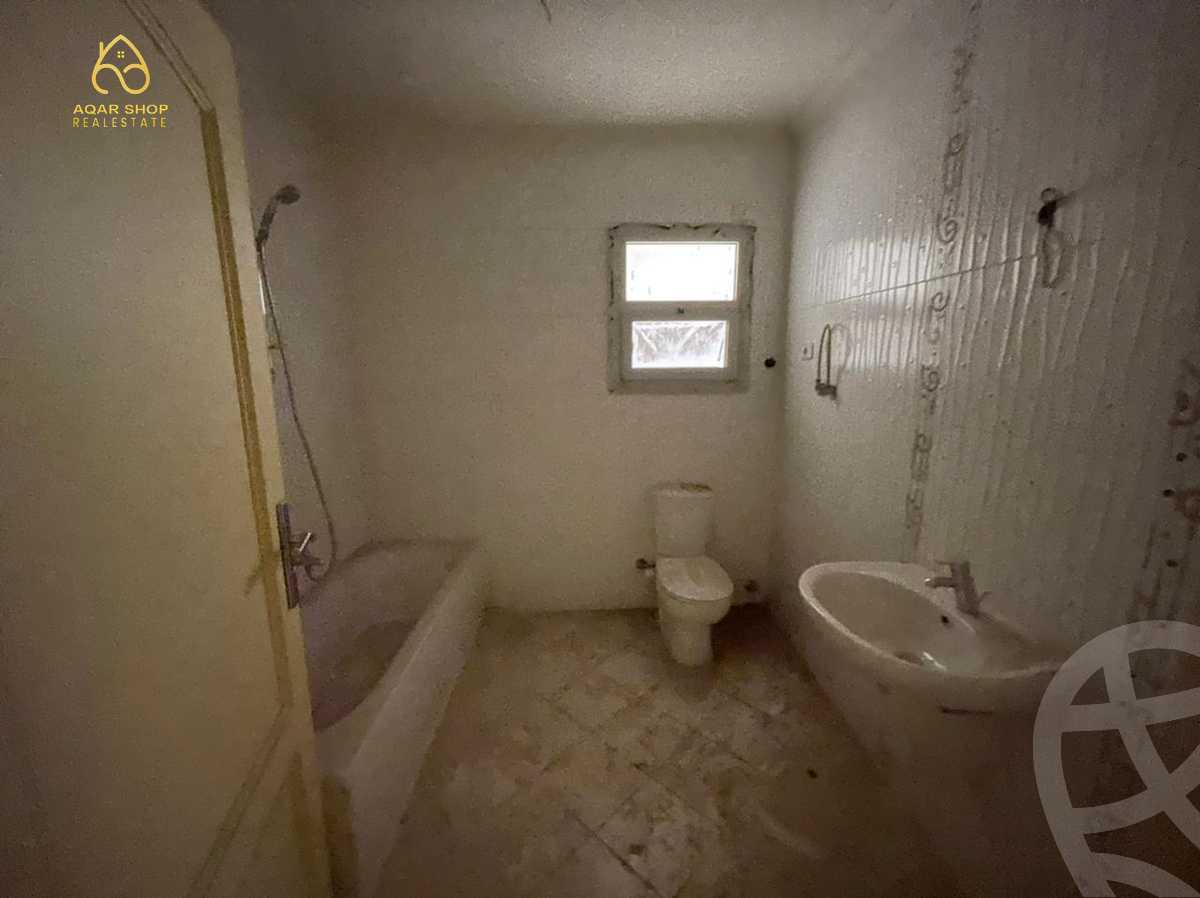 https://aqarmap.com.eg/en/listing/4039169-for-sale-cairo-new-cairo-compounds-ritaj