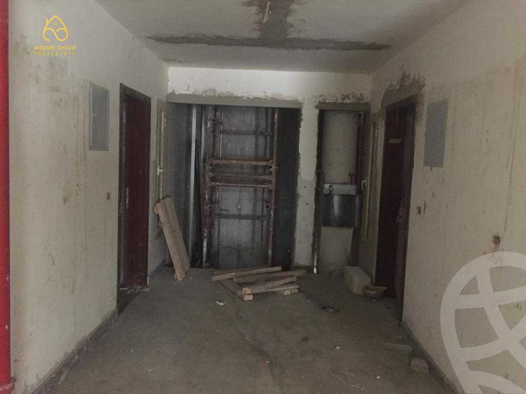 https://aqarmap.com.eg/en/listing/4039380-for-sale-cairo-new-cairo-compounds-mwntn-fyw-y-syty