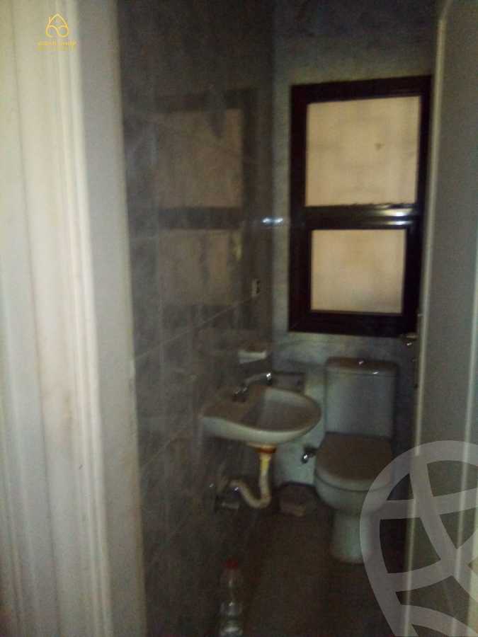 https://aqarmap.com.eg/ar/listing/4039454-for-rent-cairo-new-cairo-compounds-zizinia-gardens