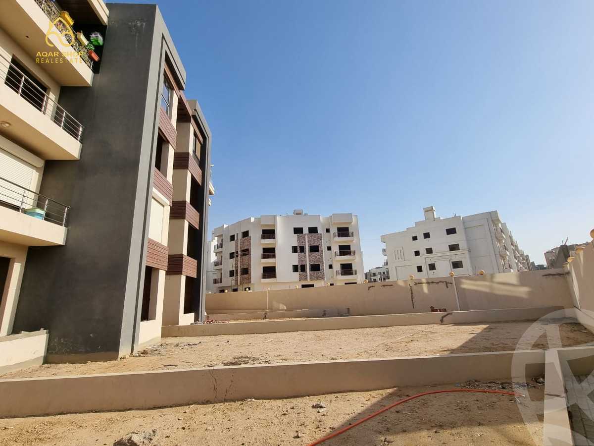 https://aqarmap.com.eg/ar/listing/4040465-for-sale-cairo-new-cairo-compounds