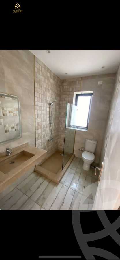 https://aqarmap.com.eg/ar/listing/4041339-for-rent-cairo-new-cairo-compounds-lake-view