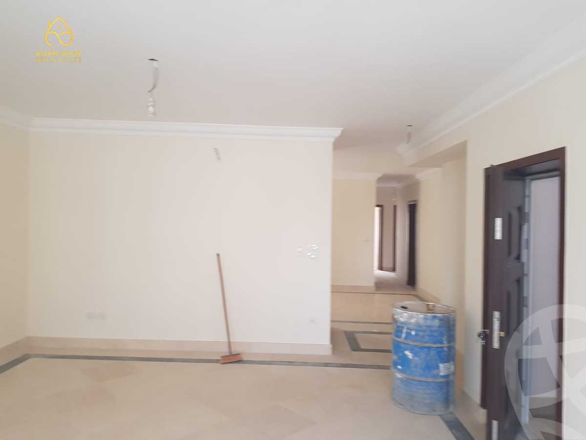 https://aqarmap.com.eg/en/listing/4049819-for-rent-cairo-new-cairo-compounds-mountain-view-hyde-park