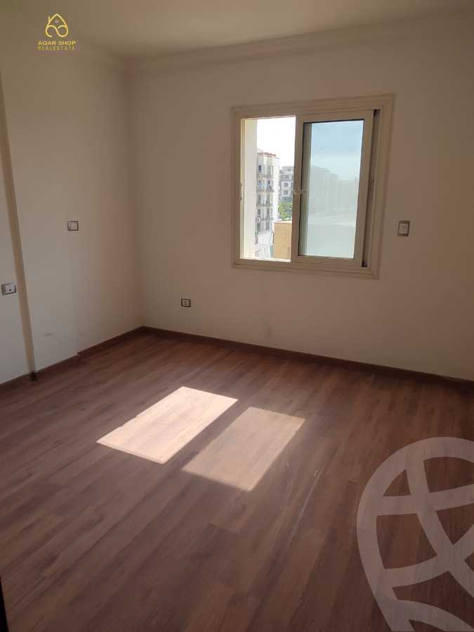https://aqarmap.com.eg/ar/listing/4052571-for-rent-cairo-new-cairo-compounds-jyd