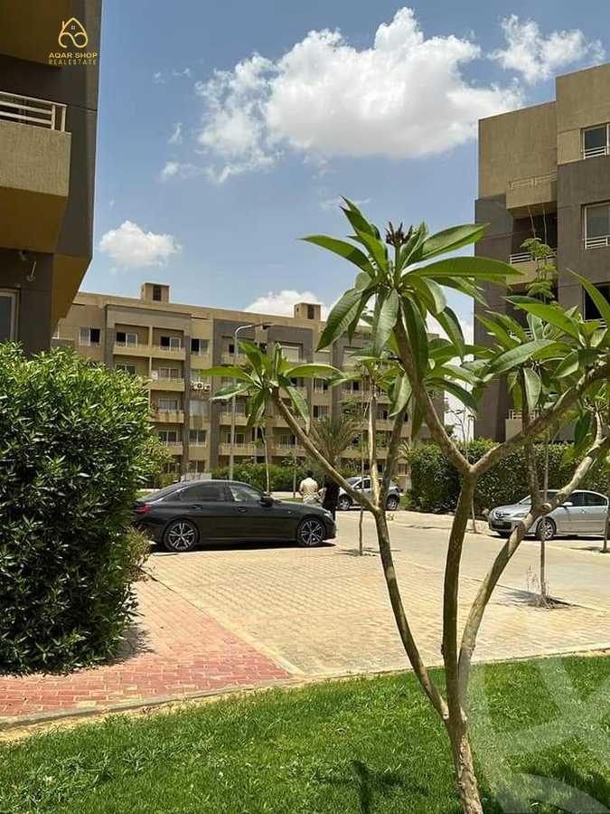 https://aqarmap.com.eg/en/listing/4060416-for-sale-cairo-new-cairo-compounds-kattameya-gardens