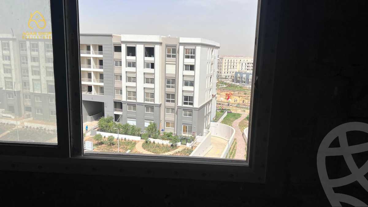 https://aqarmap.com.eg/ar/listing/4060428-for-sale-park-corner-hyde-park