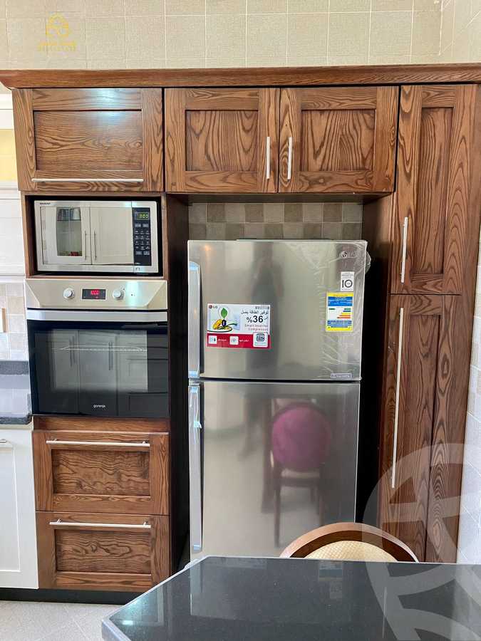 https://aqarmap.com.eg/ar/listing/4062858-for-rent-cairo-new-cairo-compounds-mena-residence
