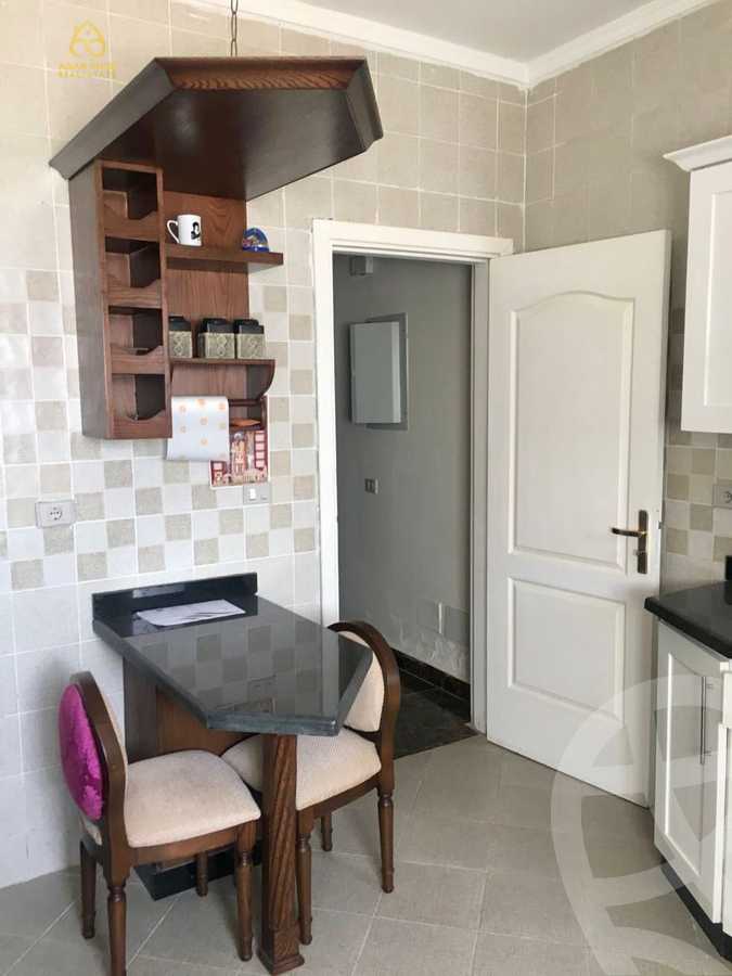 https://aqarmap.com.eg/ar/listing/4062858-for-rent-cairo-new-cairo-compounds-mena-residence