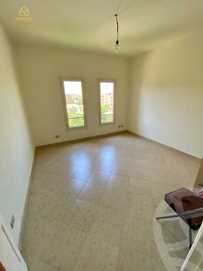https://aqarmap.com.eg/ar/listing/4062858-for-rent-cairo-new-cairo-compounds-mena-residence