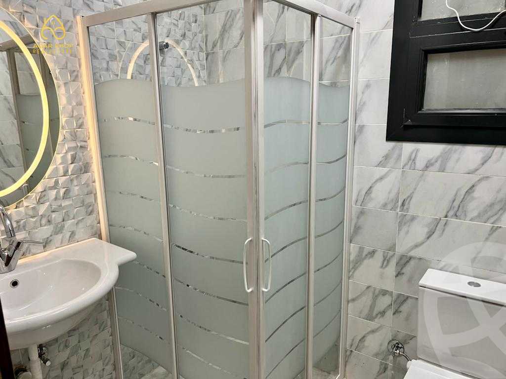 https://aqarmap.com.eg/ar/listing/4088755-for-rent-cairo-new-cairo-compounds-azad