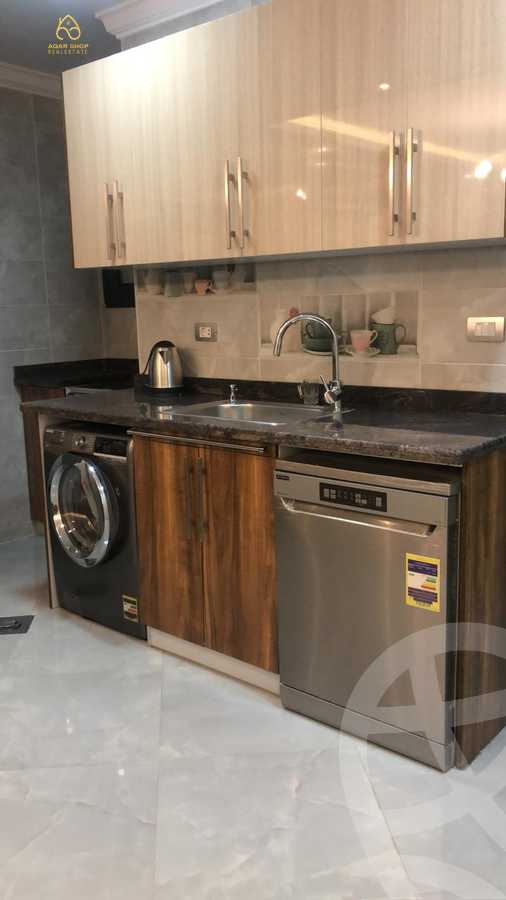 https://aqarmap.com.eg/ar/listing/4088755-for-rent-cairo-new-cairo-compounds-azad