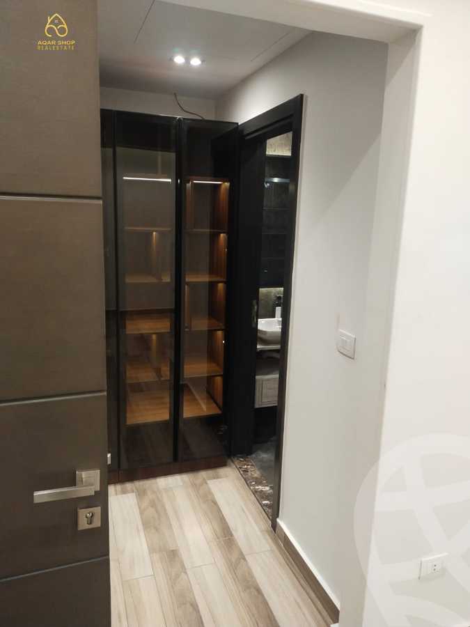 https://aqarmap.com.eg/en/listing/4102460-for-sale-cairo-new-cairo-compounds-midtown
